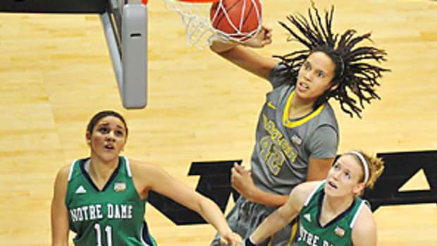 brittney-griner-bill-frakes1.jpg